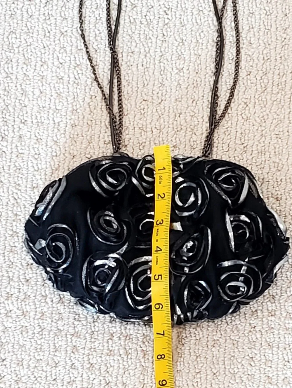 Betsy Johnson Black Mesh Metallic Rosettes Kiss Clasp Evening Convertible Bag